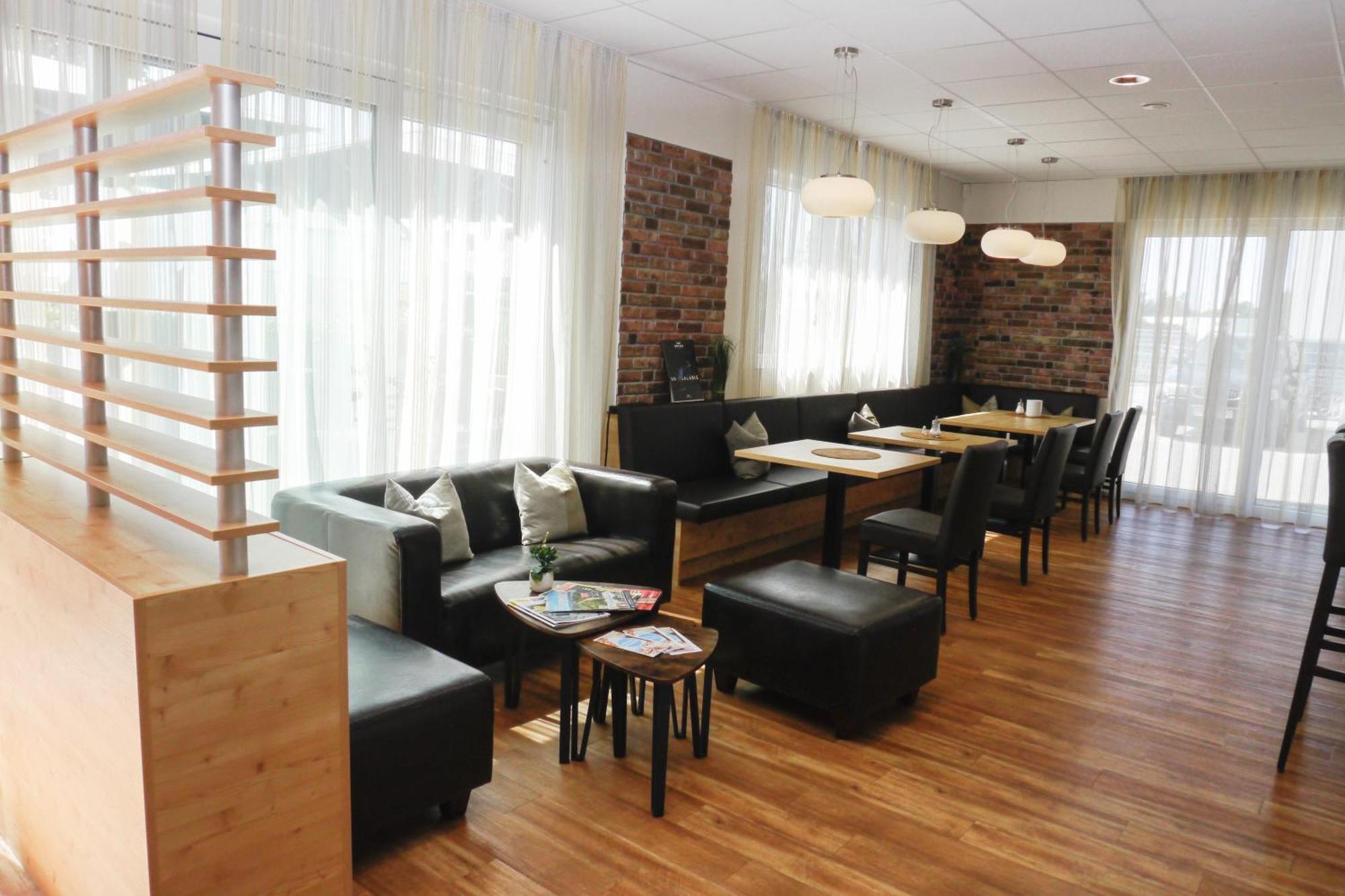 Plus Punkt Private Spa Weingarten  Exteriér fotografie