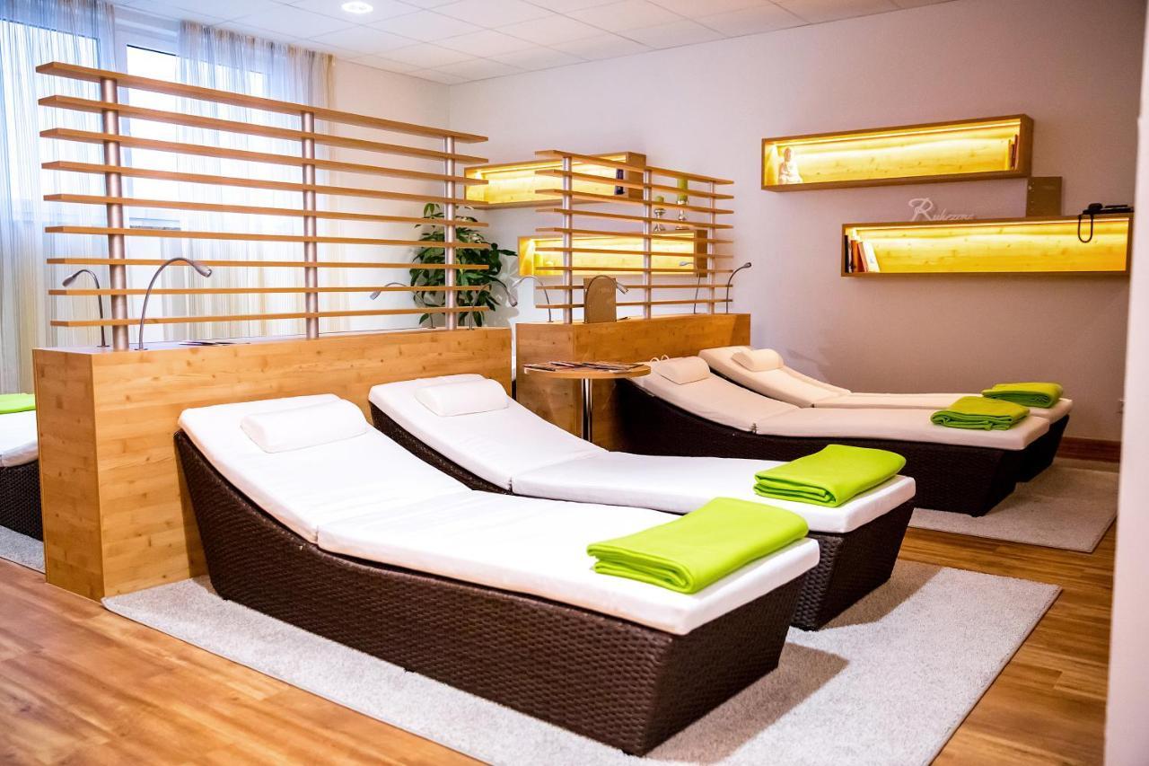 Plus Punkt Private Spa Weingarten  Exteriér fotografie